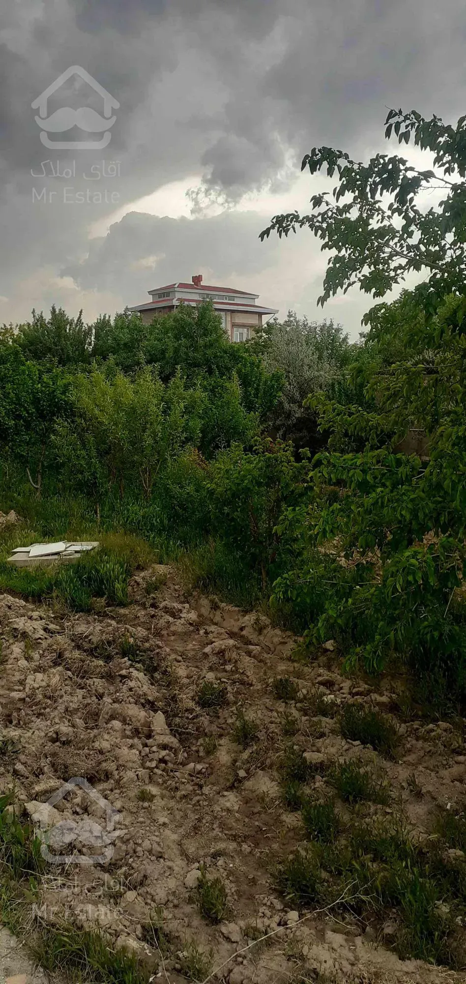 ویلا باغ دارای همه اماکانات در تبریز