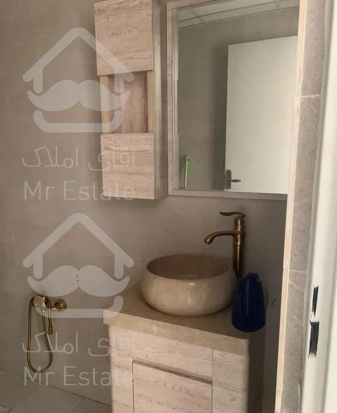 واحد اداری ۱۲۰ متر فلت سند اداری ویو دریاچه