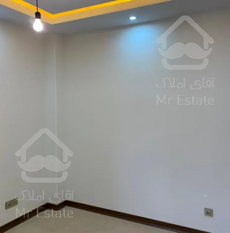 ۱۳۰ متر ۲خواب نوساز/بلوار دریا