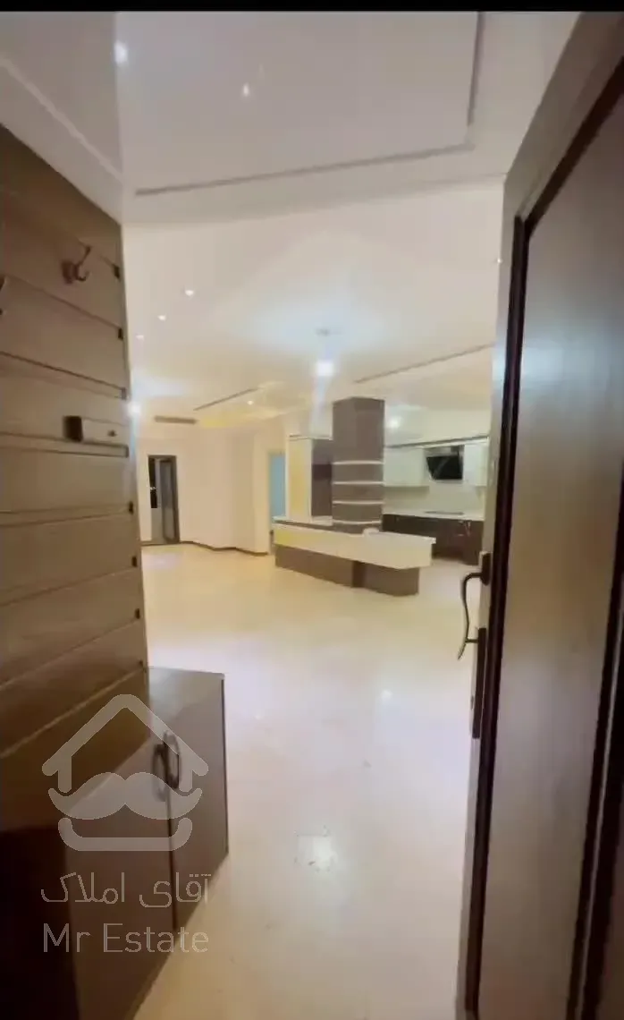 اجاره واحد ۱۹۰متری شخصی‌ساز درکوچه شرق بلوارجمهوری