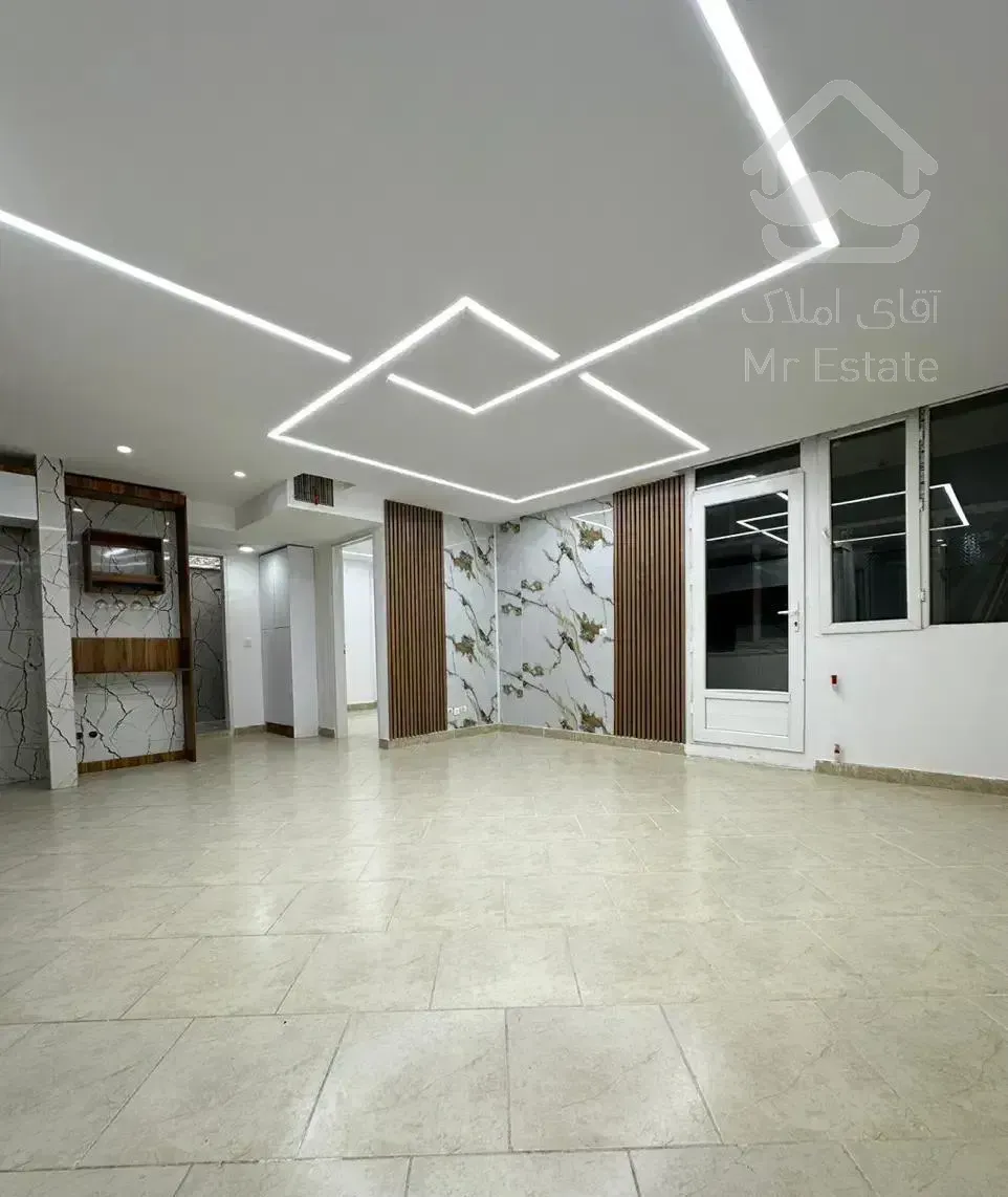 ۹۵ متر/کلید نخورده/ پذیرایی بزرگ /مناسب سخت پسندان