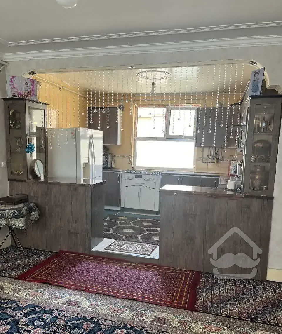 کوی امام رضا/۹۰ متری/ ۲ خوابه طبقه ۳/