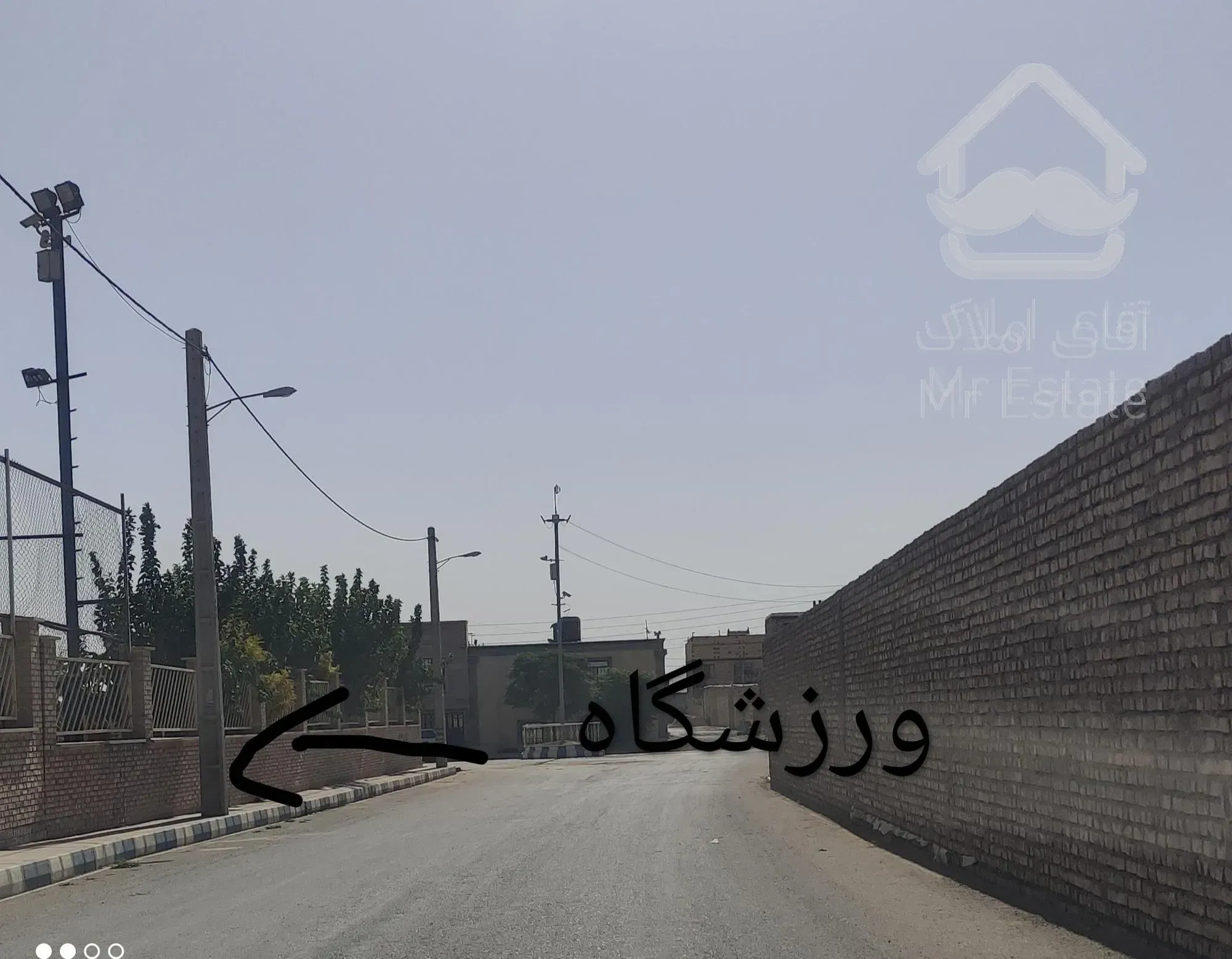 زمین چهار دیواری داخل بافت قابل ساخت