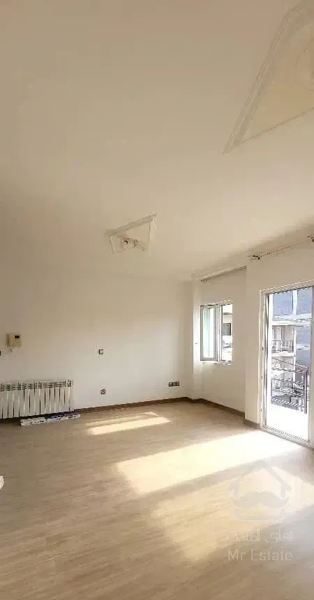 ۸۵ متر تکواحدی شیک  در بهترین لوکیشن رویان