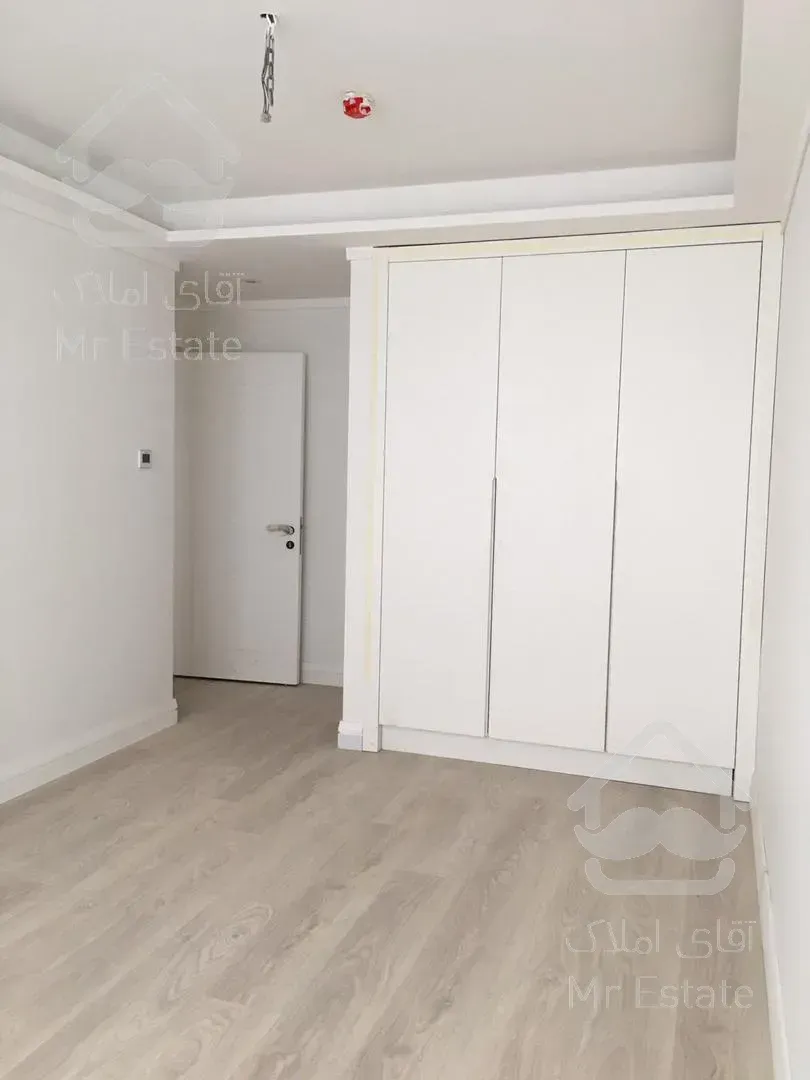 آپارتمان ١٢٠متری آجودانیه