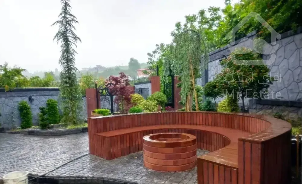 400مترباغچه 250مترویلای نوساز سه خوابه جاده نظامی