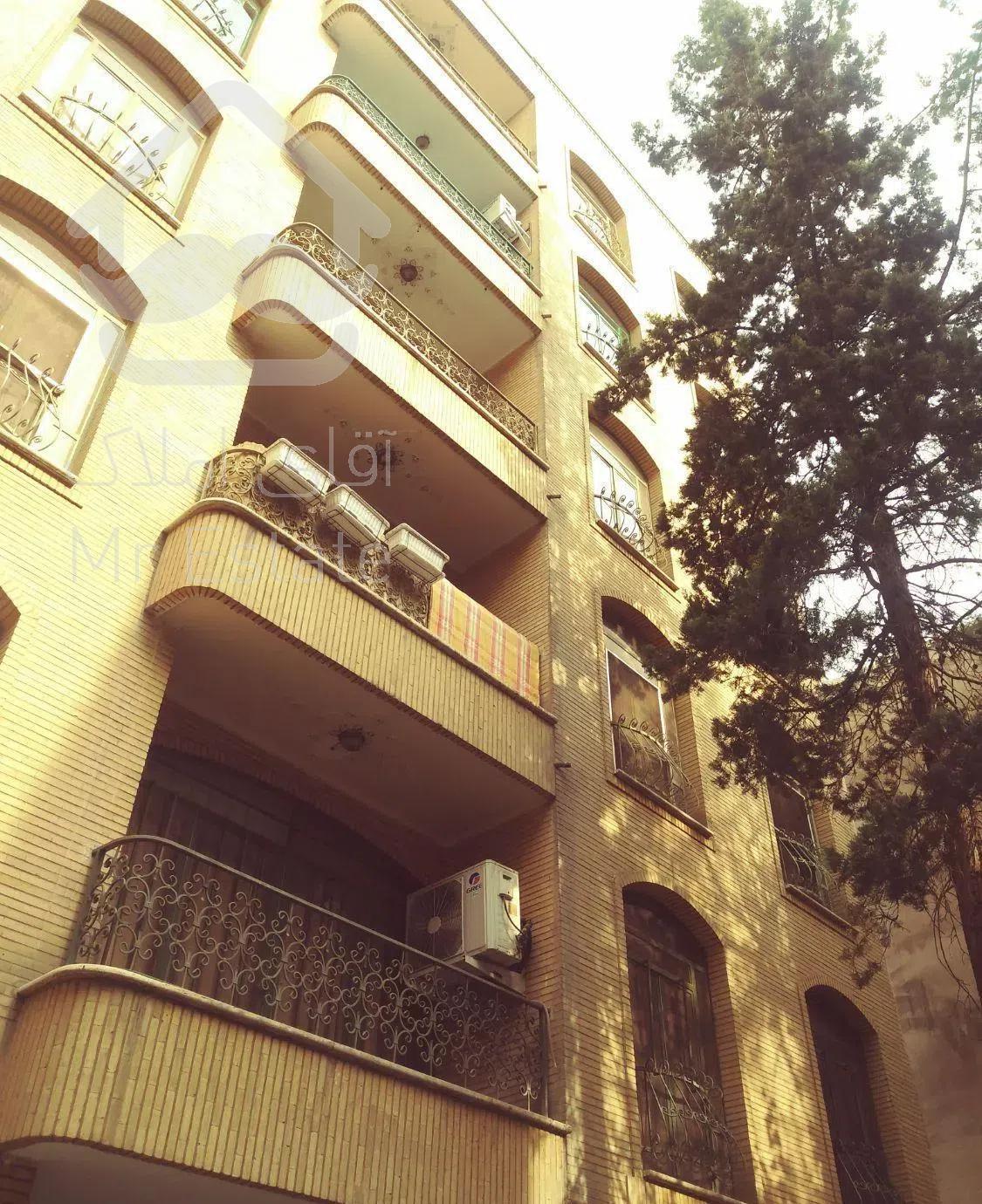 آپارتمان 117 متری دو خوابه در ایرانشهر