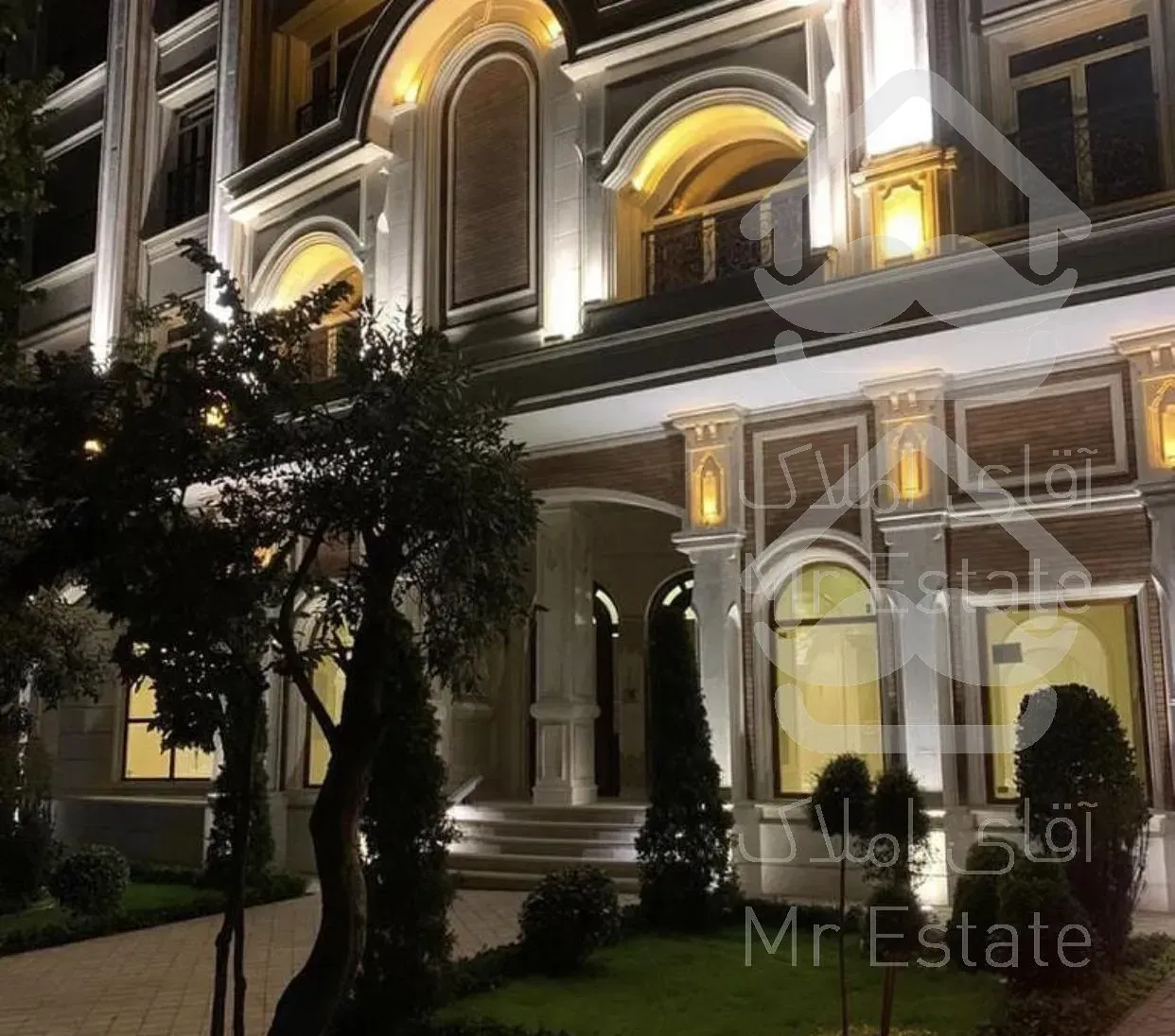 ۹۵متری اعیان نشین/نوساز کلید نخورده/گلستان ها