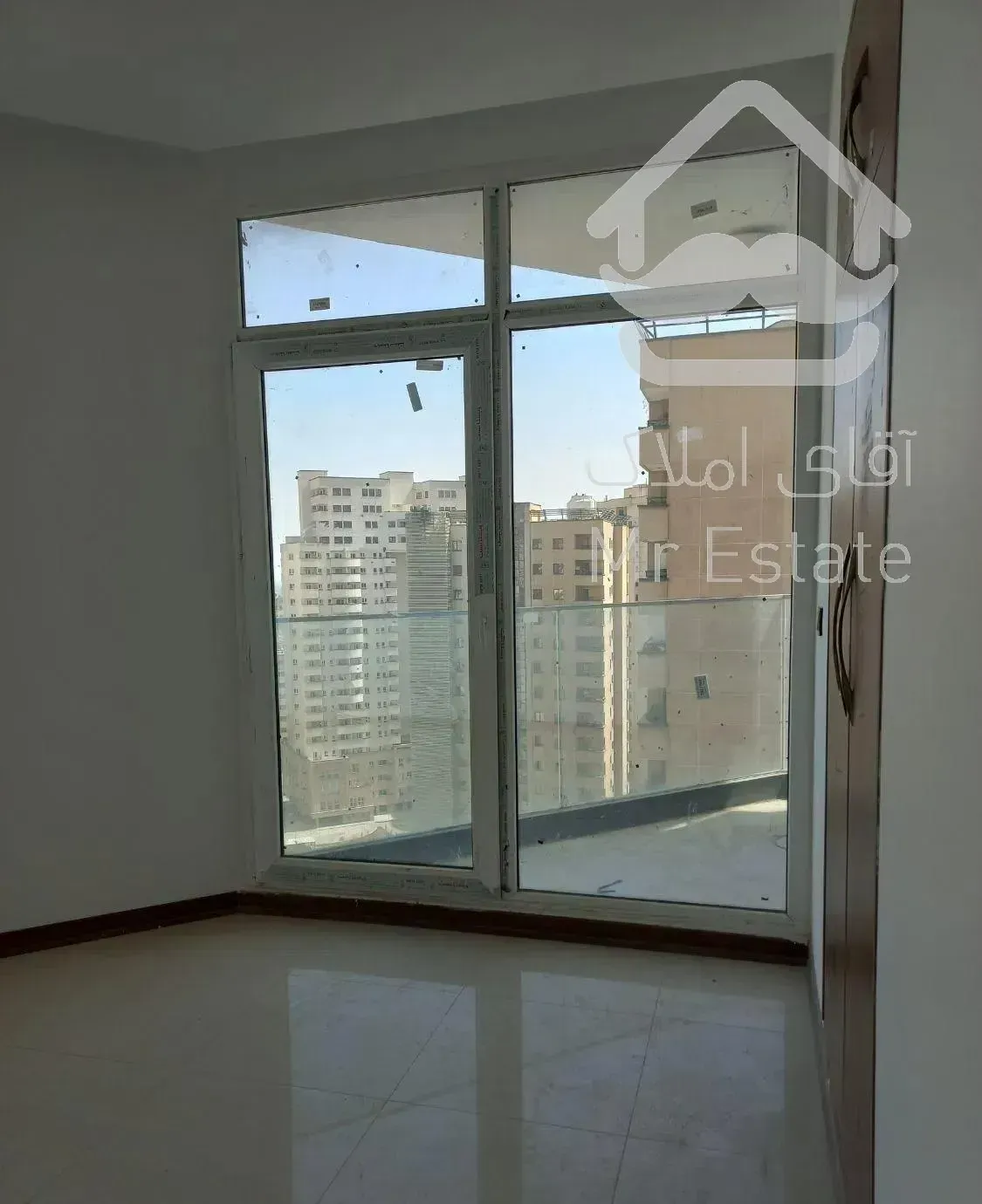 برج مجلل و شیک منطقه/۱۵۸متر/۳خواب