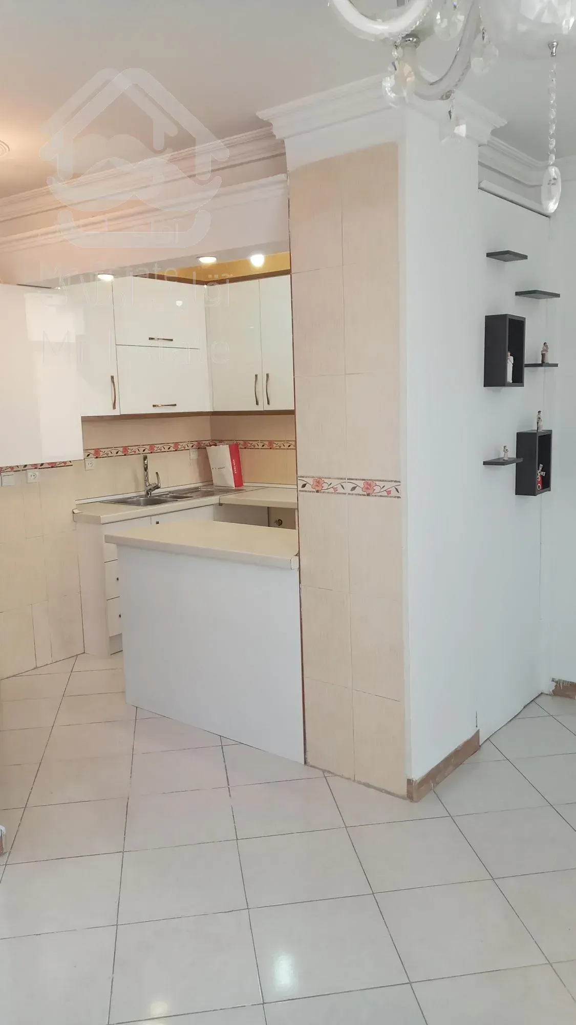 آپارتمان ۴۲ متر فردوس شرق