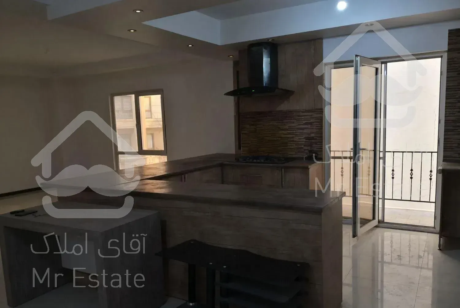 آپارتمان کوهسار 150 متر 3 پارکینگ