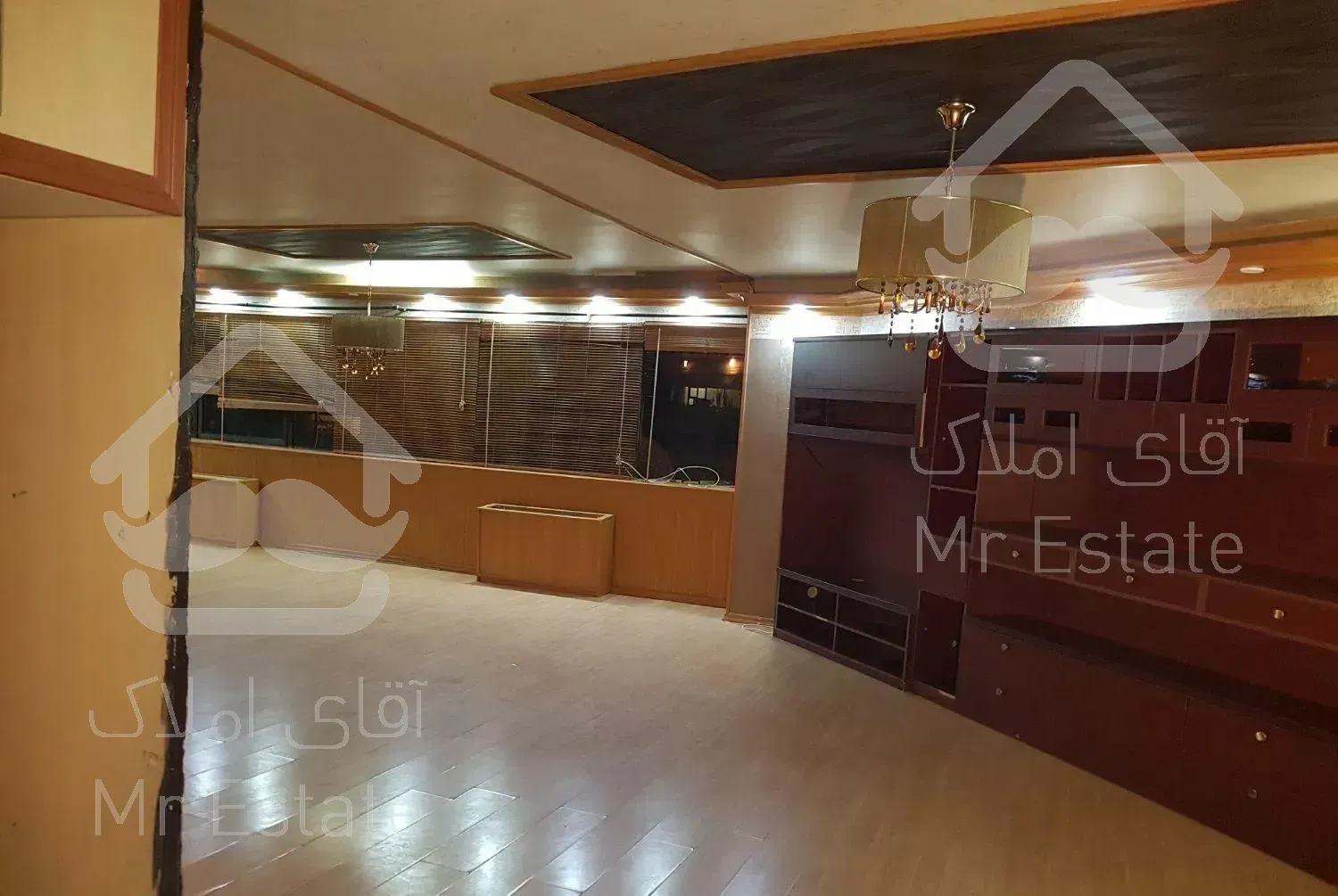 آپارتمان چهارخوابه  فاز یک