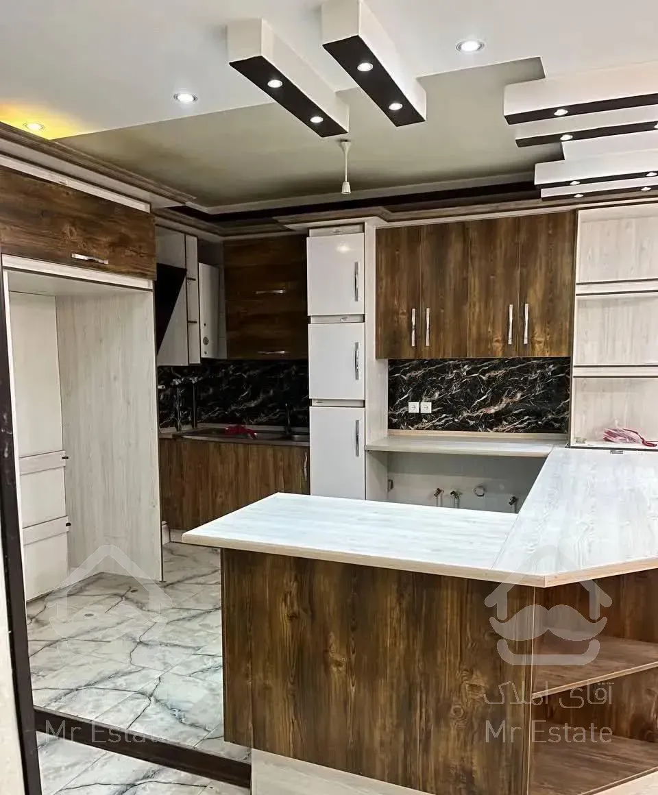 اپارتمان 85 متر فول بازسازی ۲ دقیقه فاصله با مترو