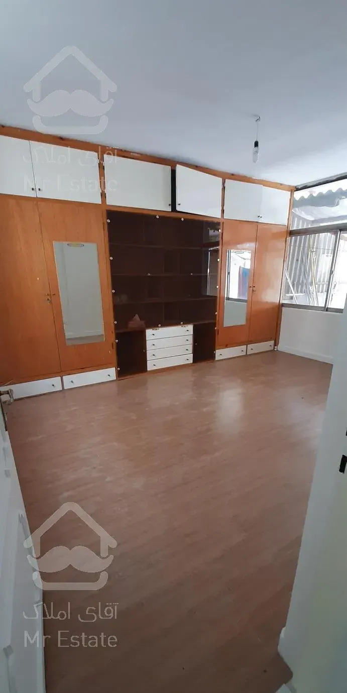 ۱۳۵ متر تک واحدی برغان