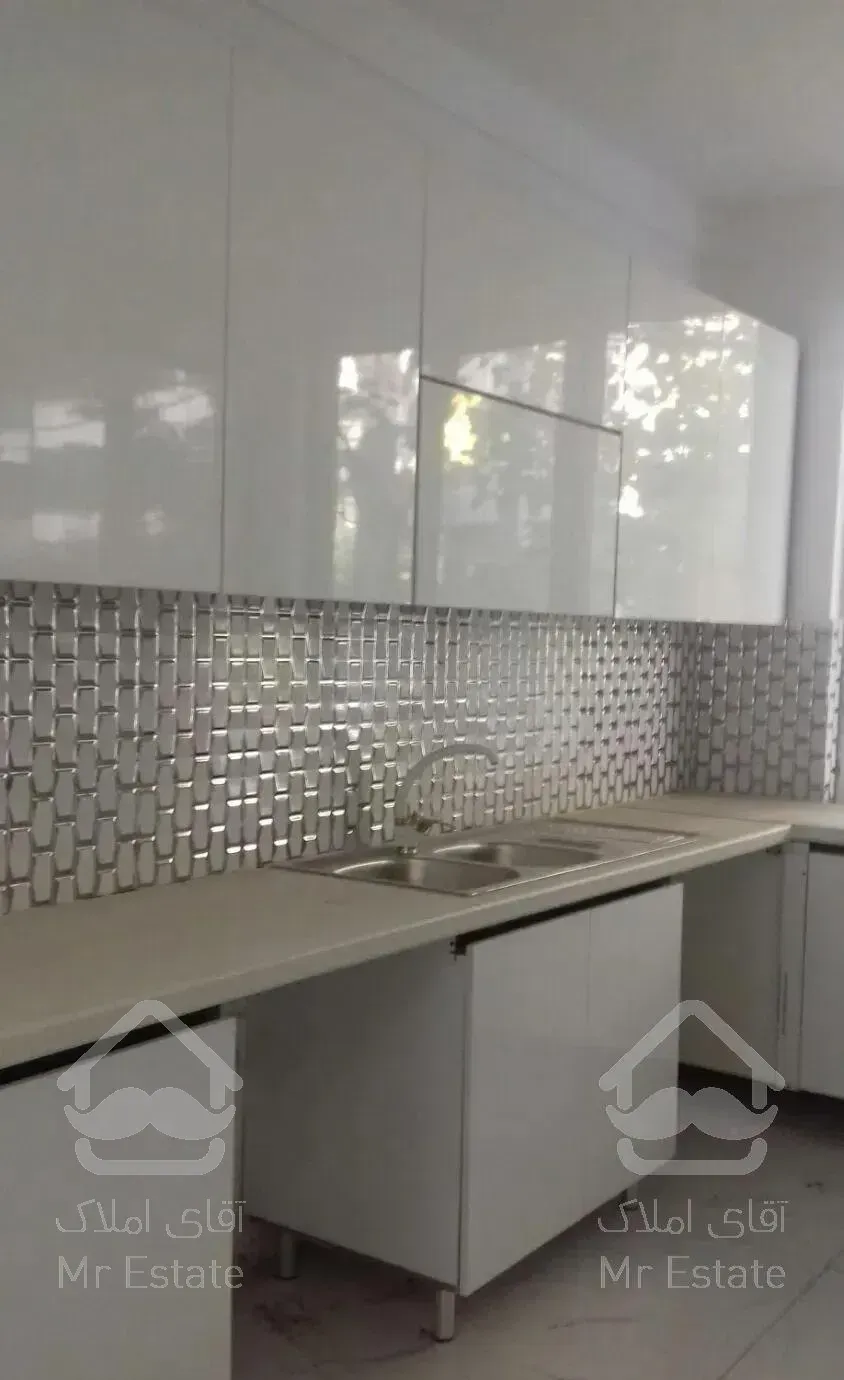 آپارتمان 203 متر 4 خوابه