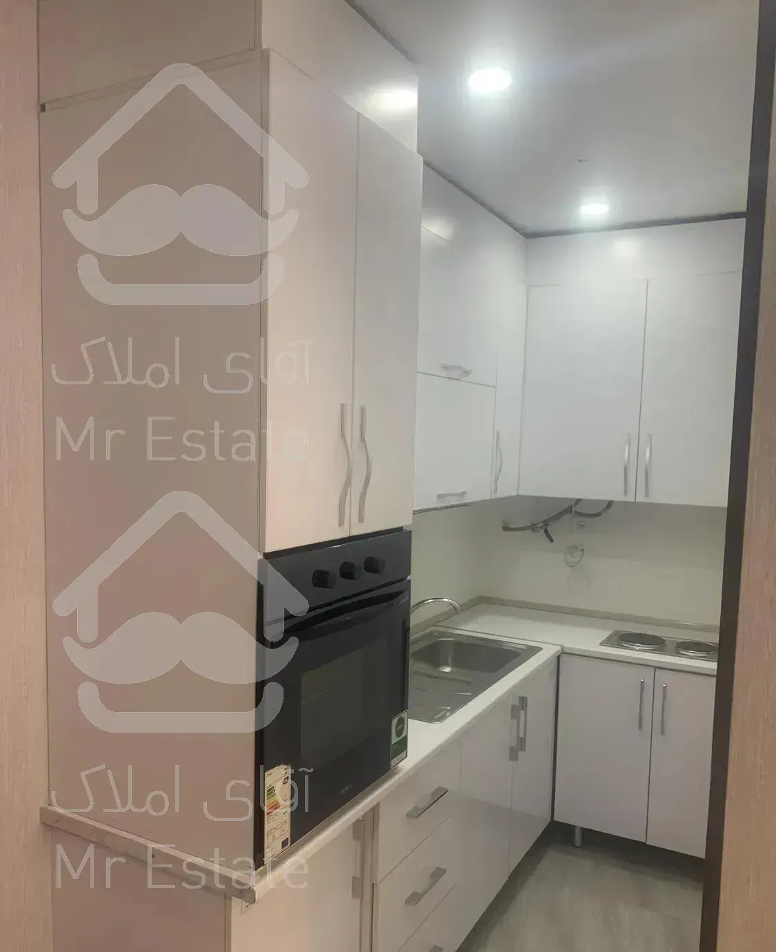 واحد تجاری ٧٠ متری رهن و اجاره دریاچه چیتگر