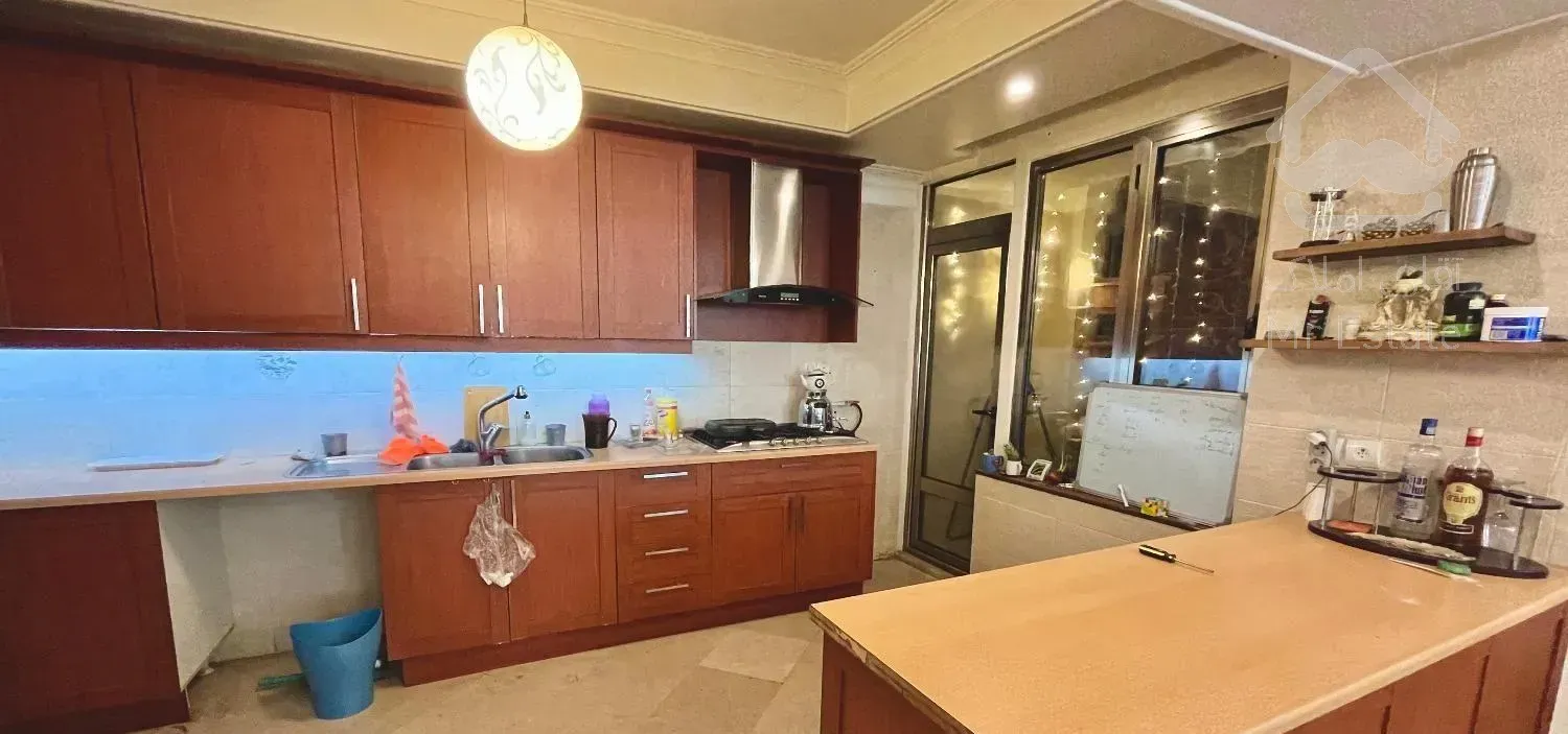 اپارتمان اجاره‌ دو خوابه در محله ونک، خیابان خدامی