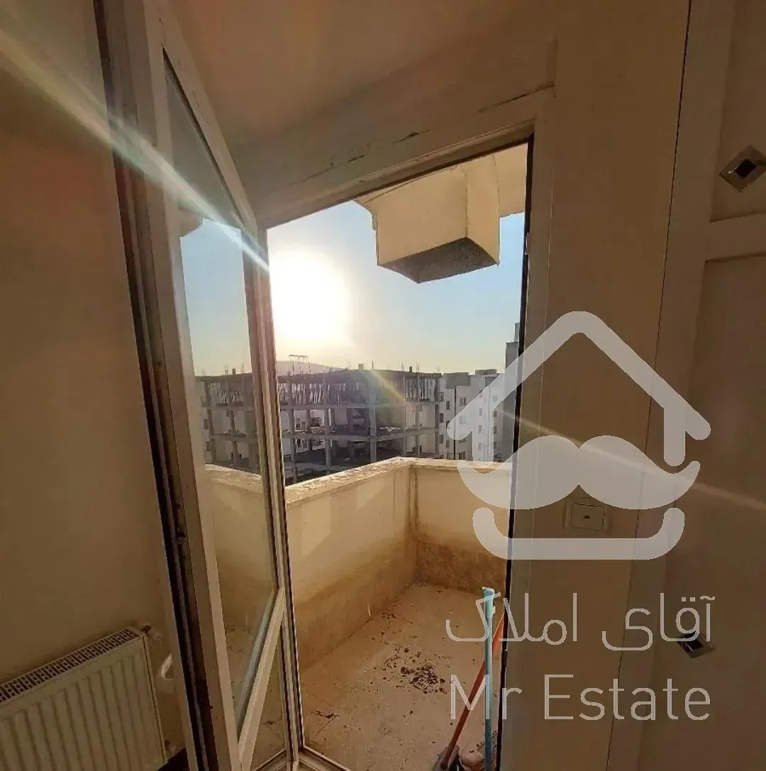 آپارتمان ۱۰۰ متری خوش نقشه