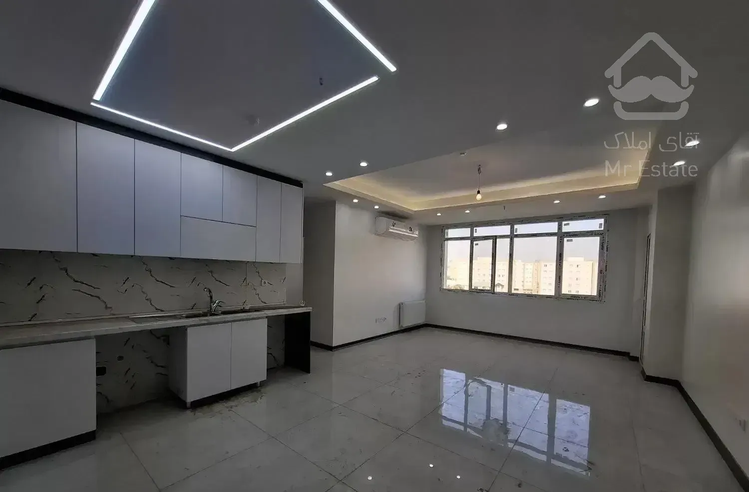 آپارتمان ۹۲ متری ۲ خواب فول خ کاشان