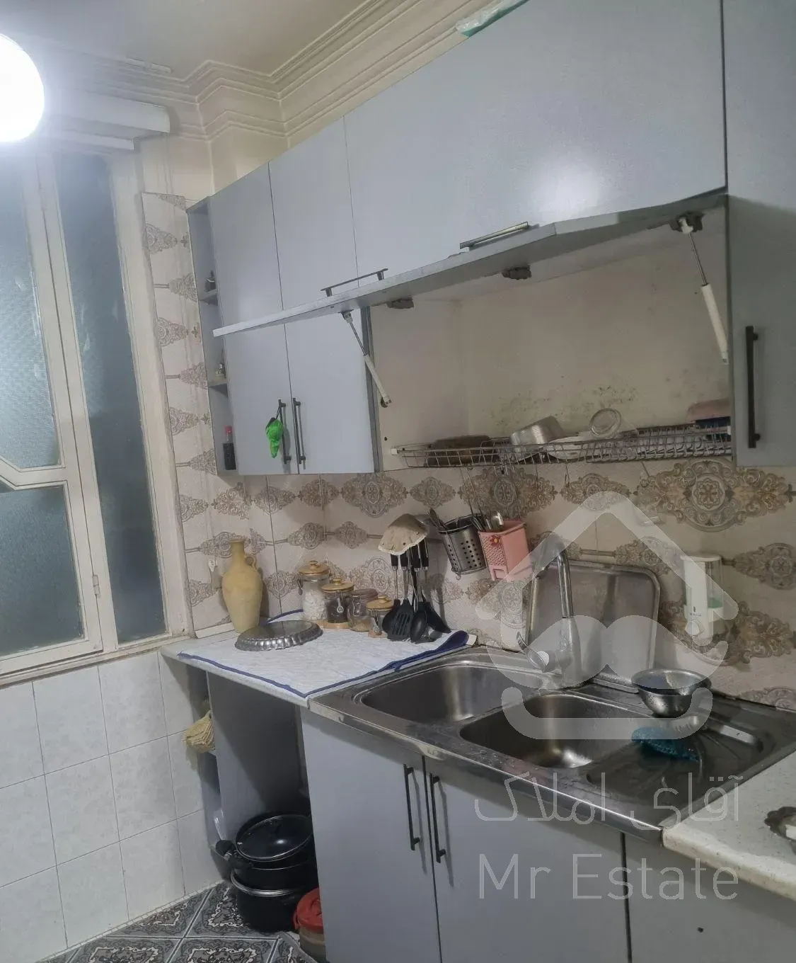 اجاره آپارتمان ۴۲ متری ۱ خوابه طبقه ۴ در گمرک