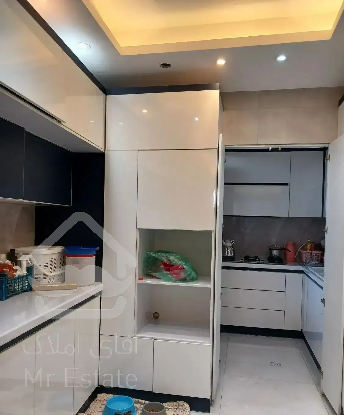 آپارتمان ۱۲۰ متری خ تهران