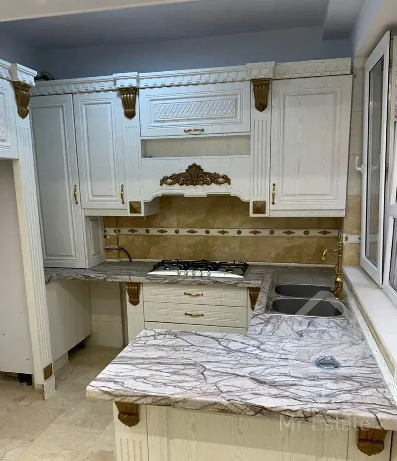 ۶۵ متر/پارکینگ/۱۰ ساله/فلکه دوم و سوم/تهرانپارس