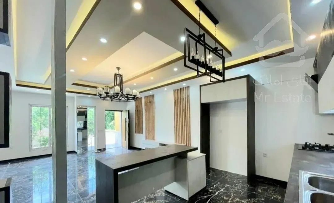 فروش ویلا باغ مشجر سند تکبرگ /۳ خواب مستر