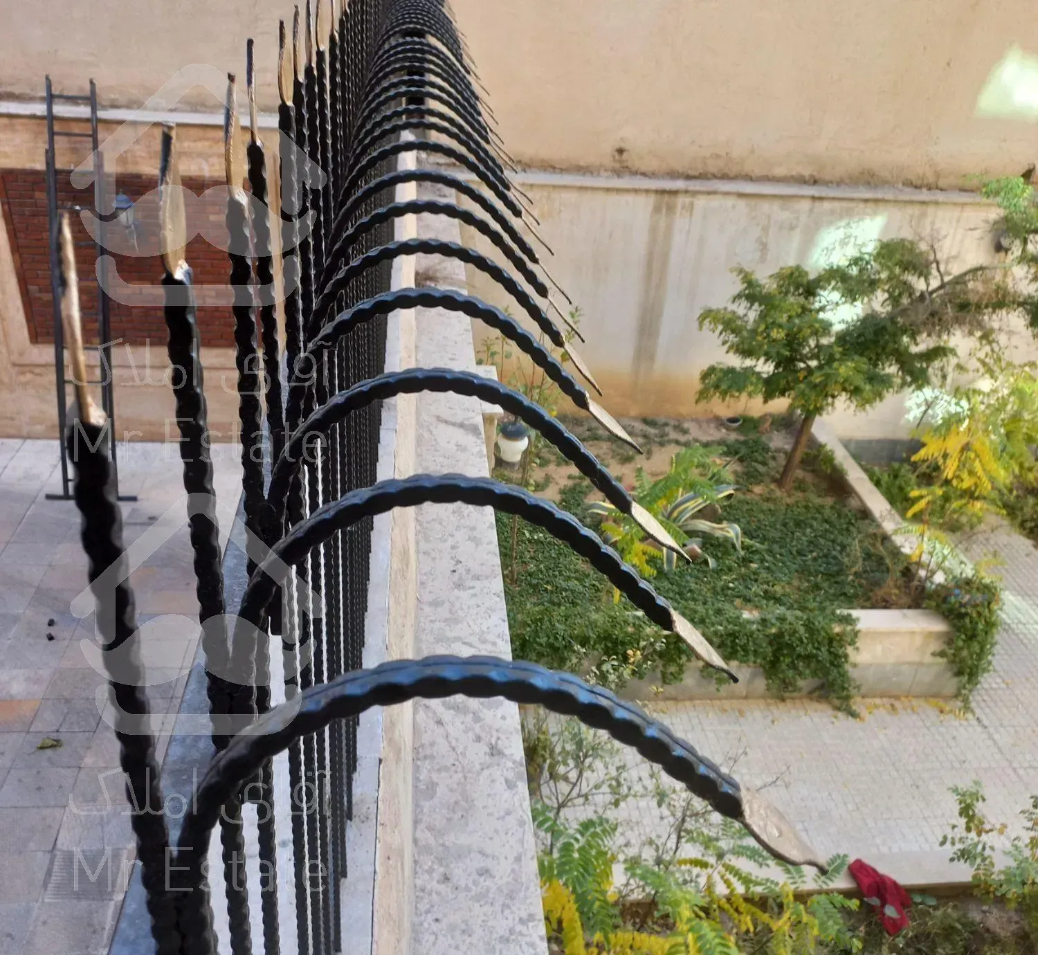 تولیدی نرده  ابشاری سرنیزه حفاط