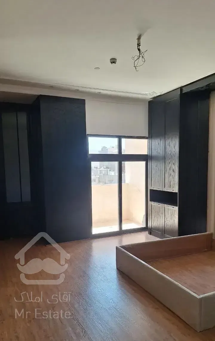 آپارتمان۲۲۰متر/هفت تیر/طبقه۵/جنوبی/تهاتر