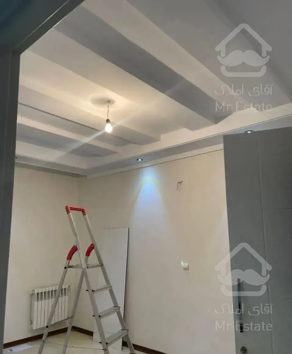 آپارتمان ۱۱۰ متری ، ۲ خواب ، قابل تبدیل