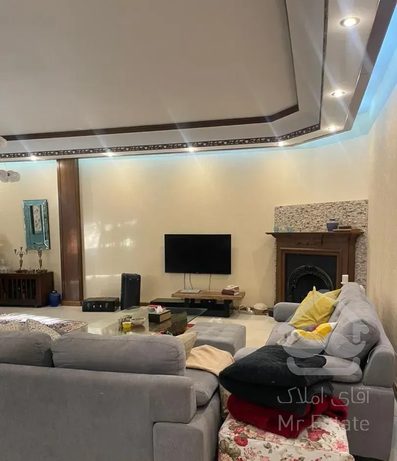 « گُل منطقه - ۱۶۱ متـر - ۳ خـواب »