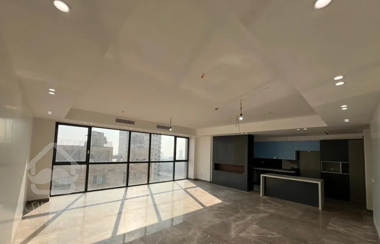 130متر/2پارکینگ/فول دیزاین شده/ویو ابدی/فلامک