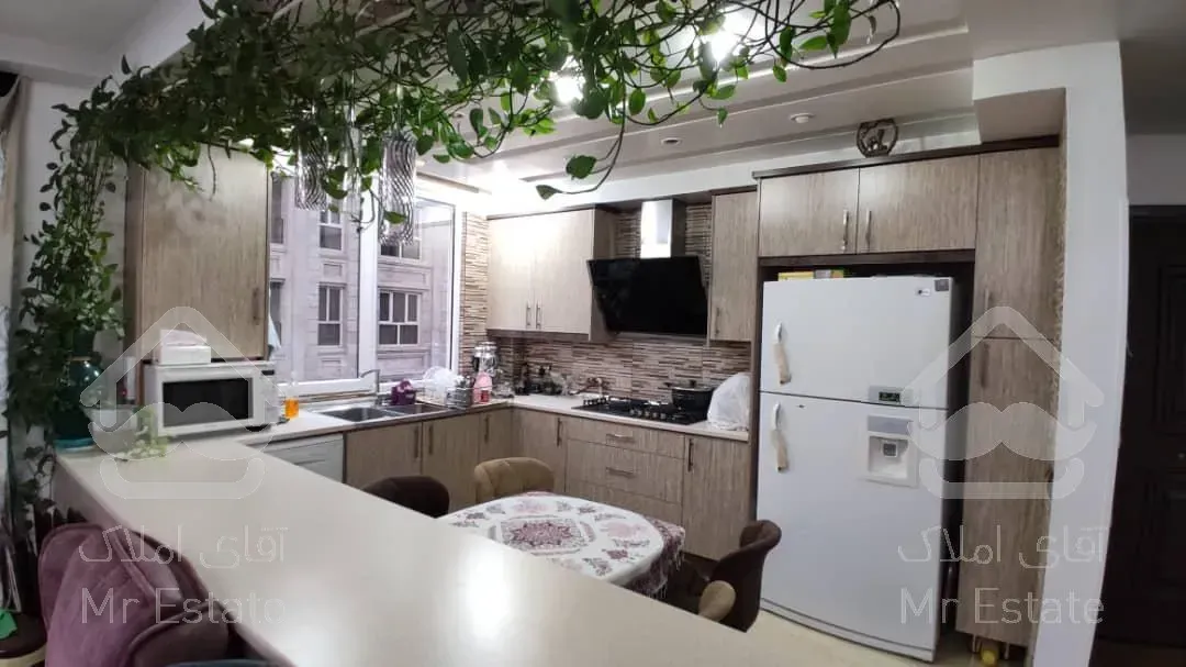 رهن دو خوابه شمالی سعادت آباد میدان کتاب