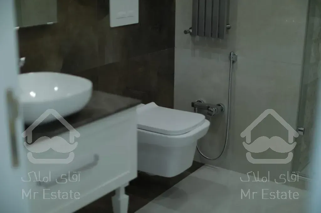 اجاره و رهن آپارتمان ولنجک 180  متر لاکچری