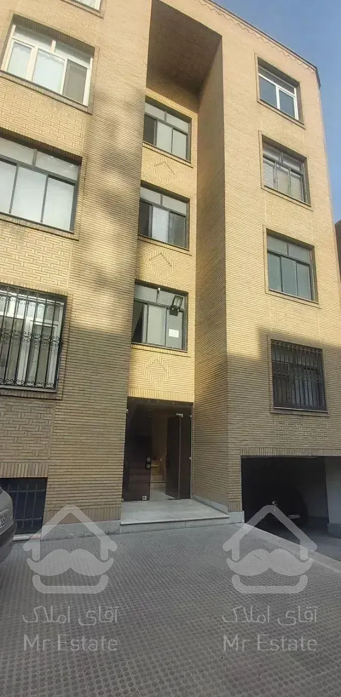 ۸۸ متر طبقه اول با پارکینگ انباری سنایی