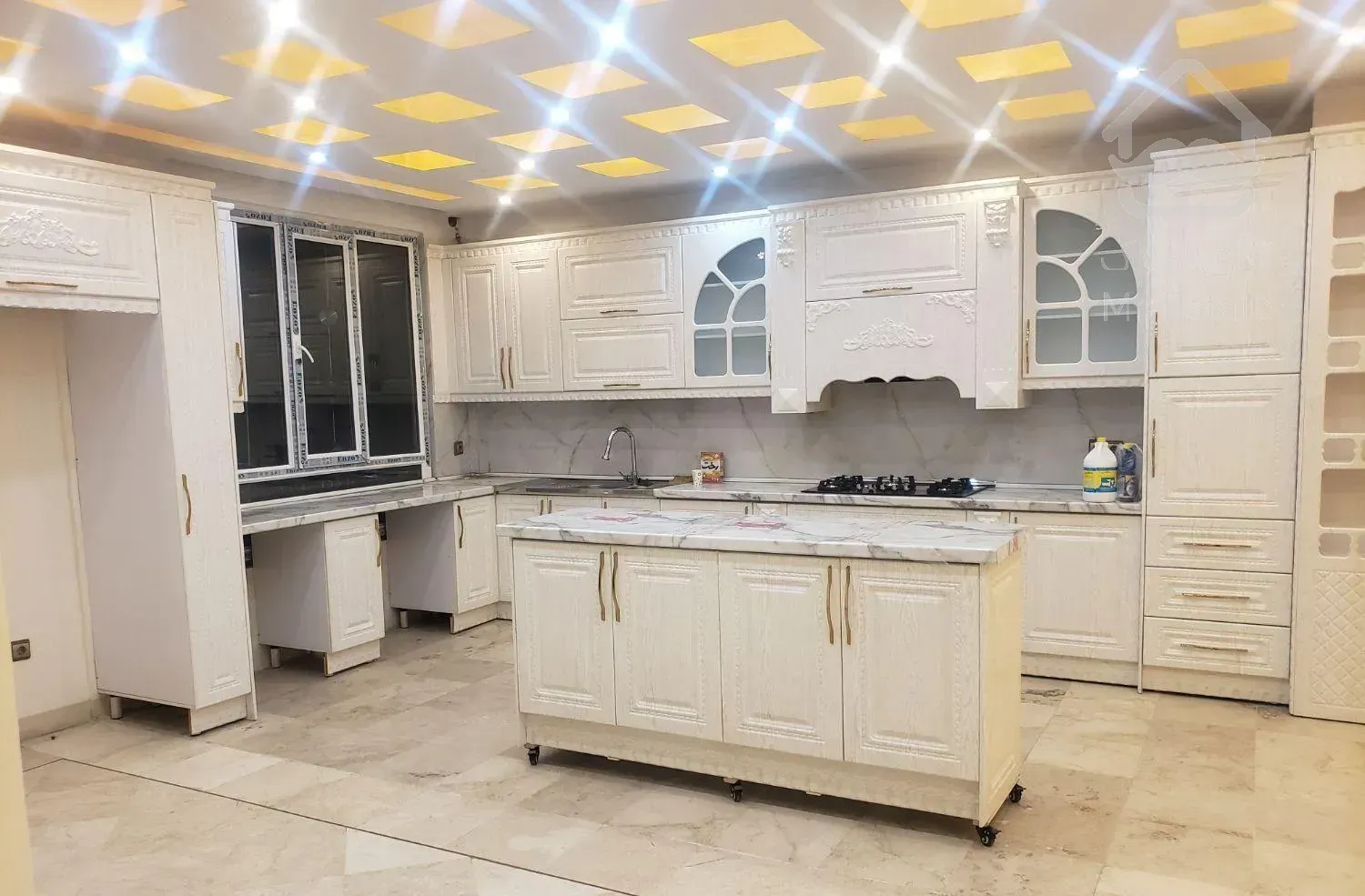 مرزداران ۱۸۹ متر ۳ خواب تک واحدی