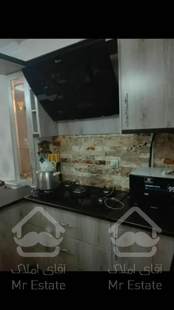 ۵۱ متر خیابان مالک اشتر