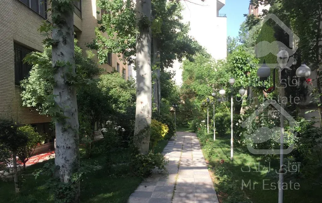 باغ فردوس آپارتمان۱۳۵متر۳خواب