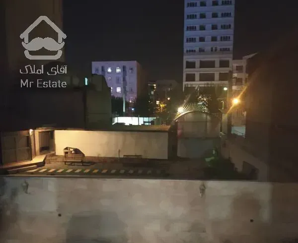 رهن و اجاره آپارتمان.ملک تخلیه میباشد