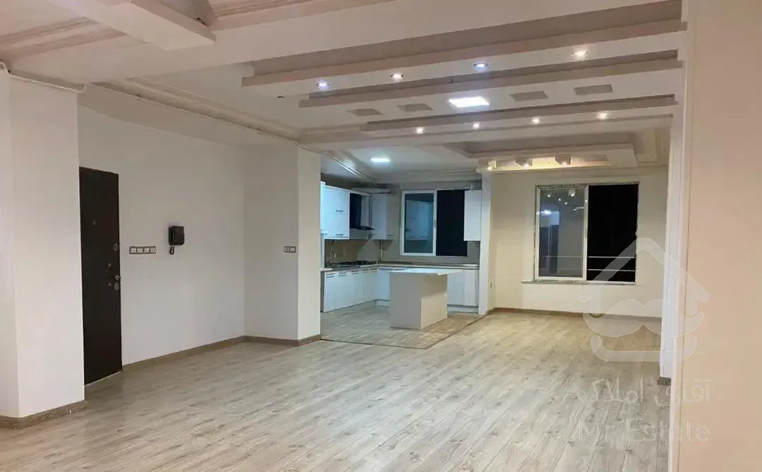 آپارتمان ۱۶۵ متری / تخلیه / بلوارگیلان