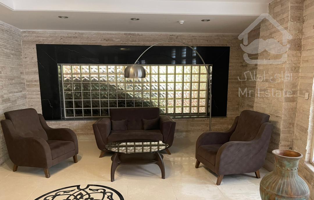 نیاوران عمار پشت پارک ۱۶۰ متر فول امکانات