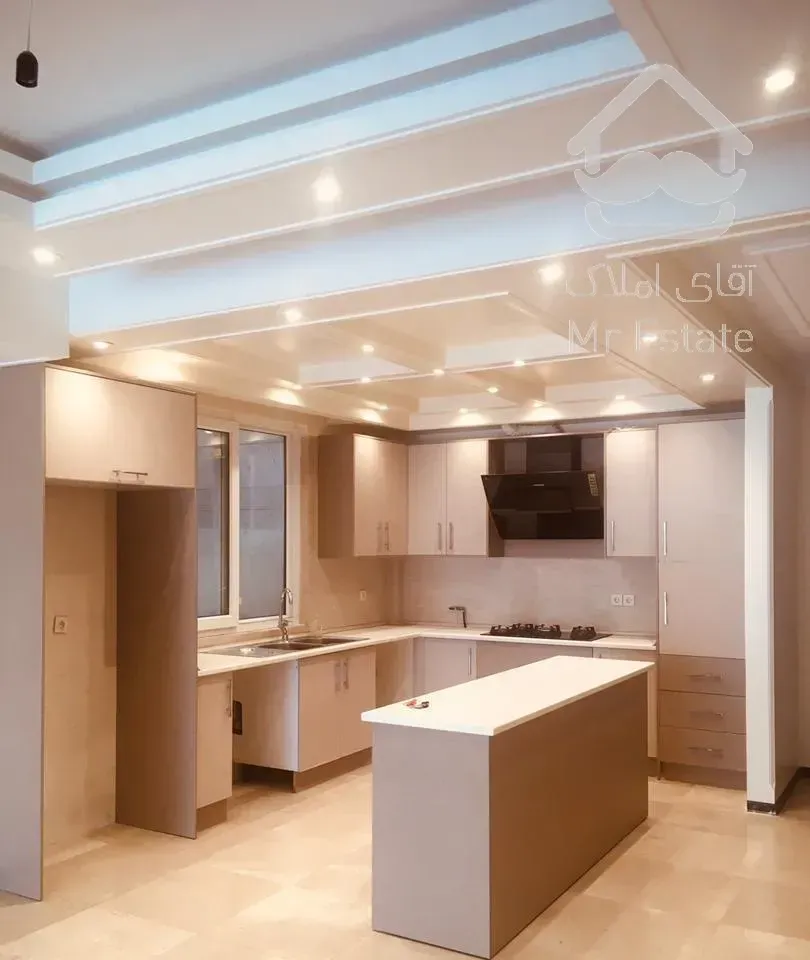 روبروی متروشریعتی۱۱۰متر۲خواب روبه افتاب