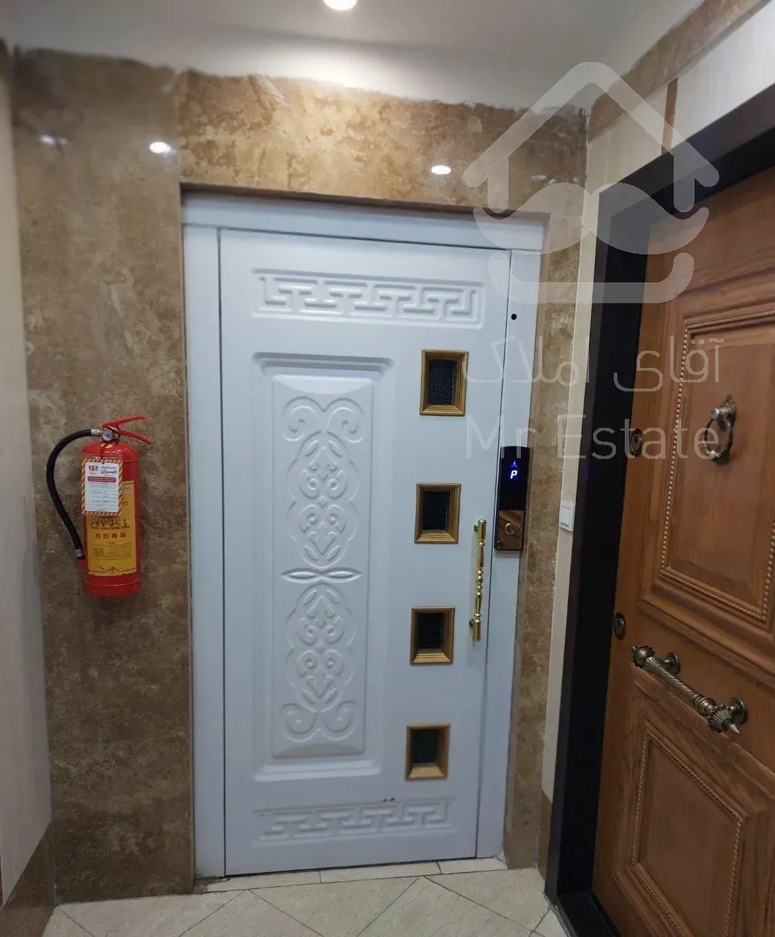 فروش آپارتمان ۱۱۸ متری ۳ خوابه در اتابک