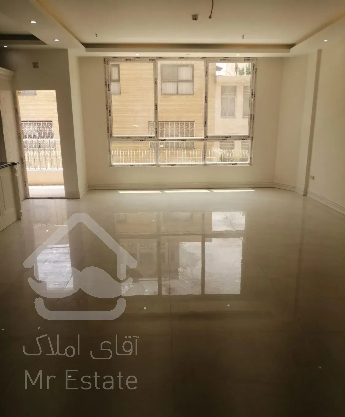 فروش آپارتمان ۱۵۵ متری ۳ خوابه در سجاد شهر