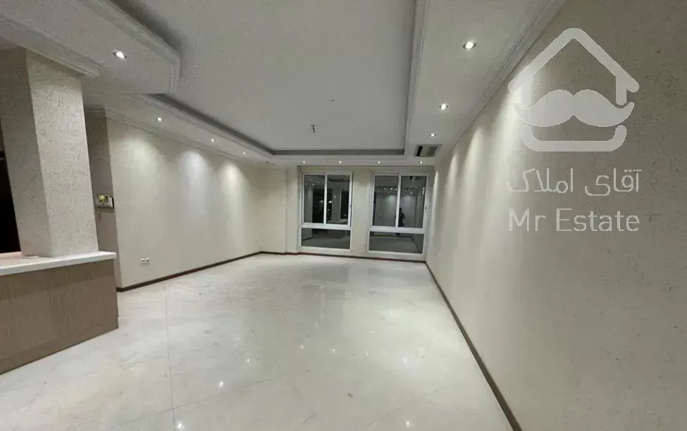 ۱۲۵ متر/ دوخواب/لابی / سرایدار