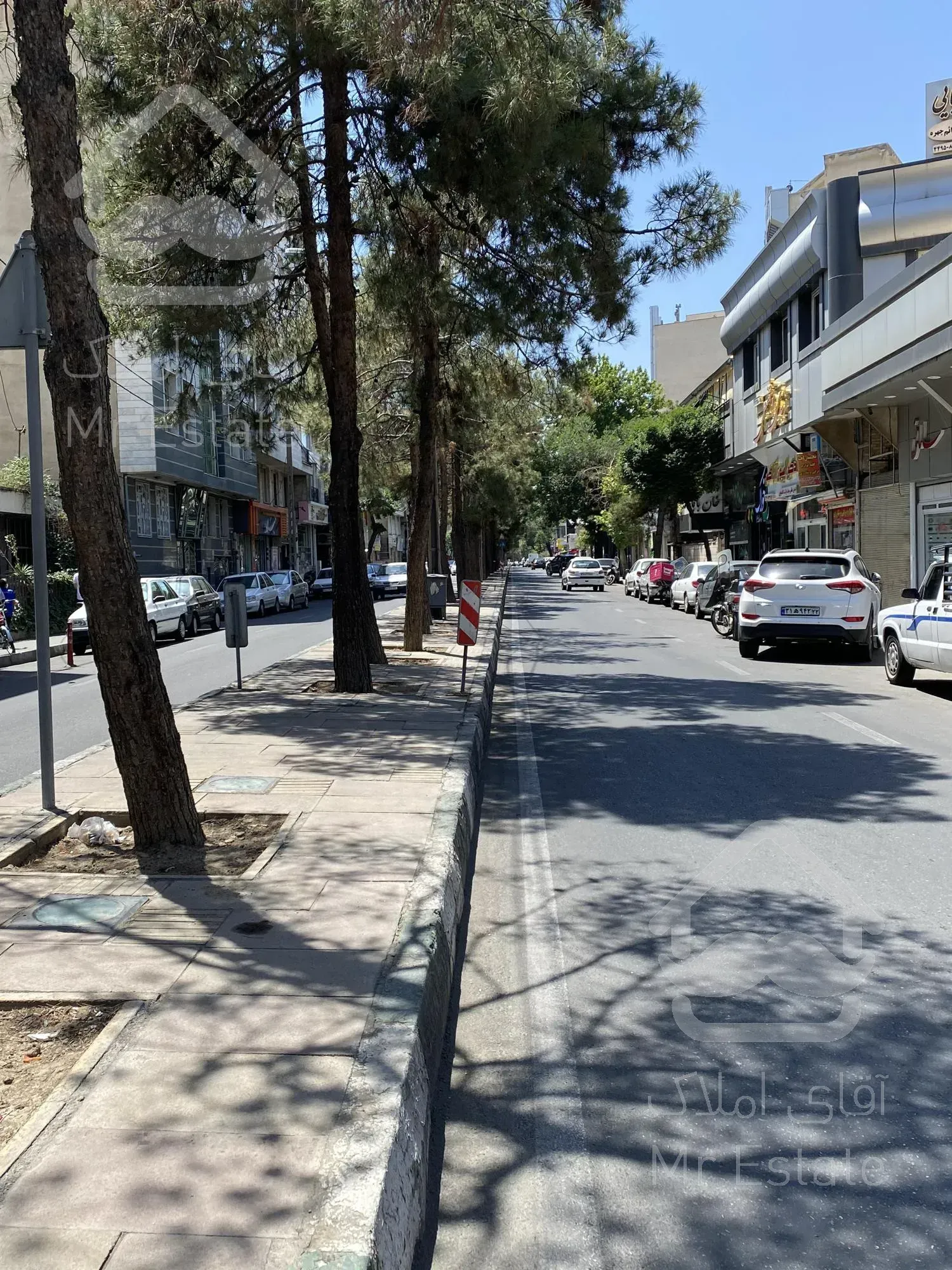 17متر تجاری فردوس شرق