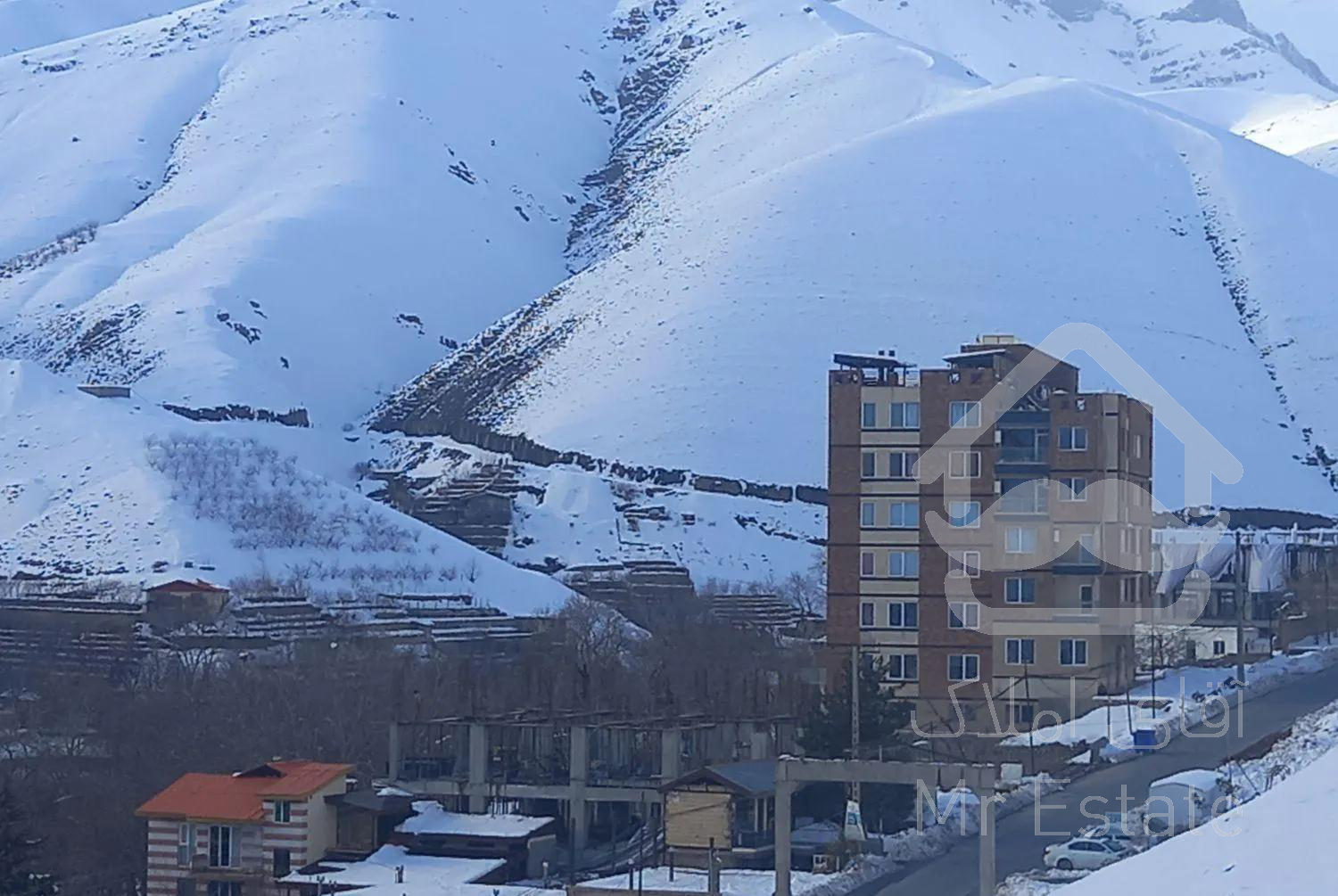 آپارتمان ویلایی ۶۰ متری سنگان