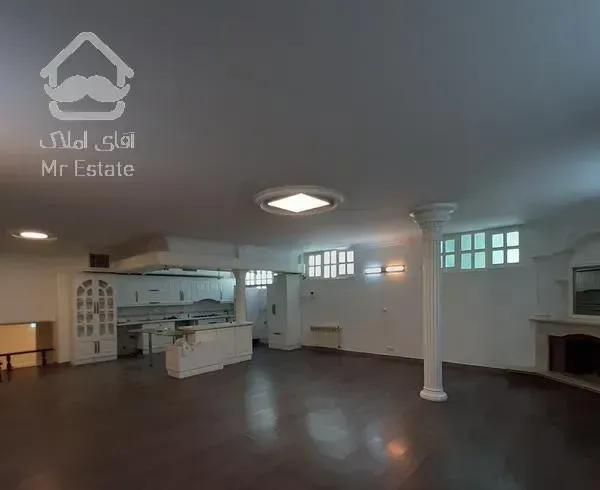 خانه ویلایی ۸۵۰متر شهرک غرب مهستان