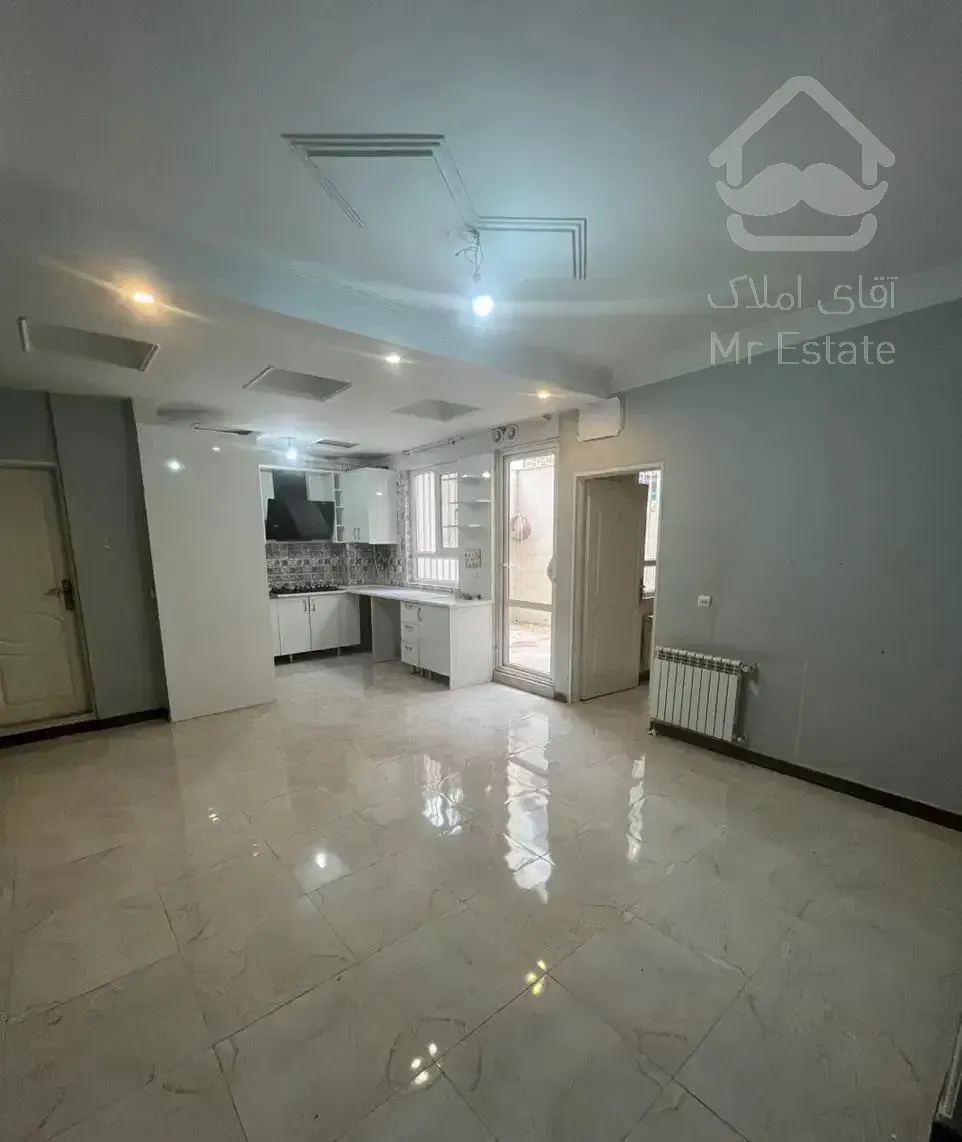 ۷۰متر رویتی ۸سال فول امکانات