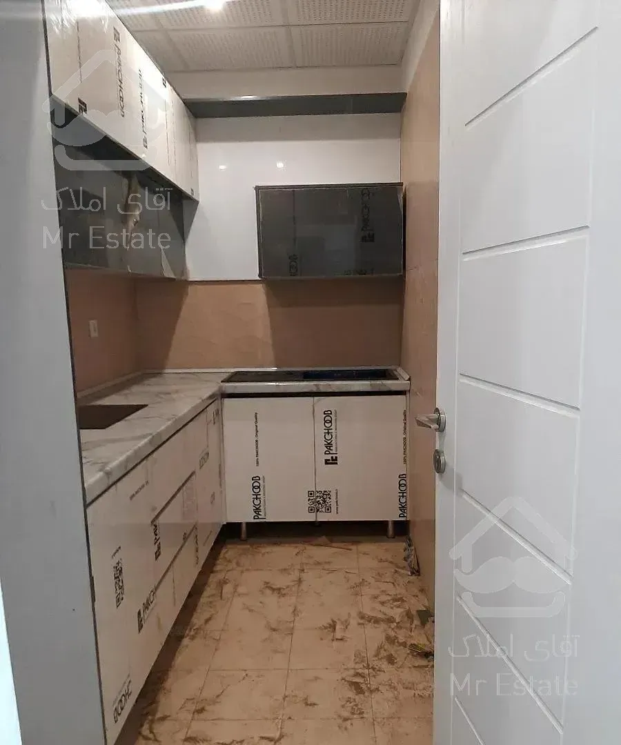 واحد اداری دریاچه چیتگر  کلید نخورده